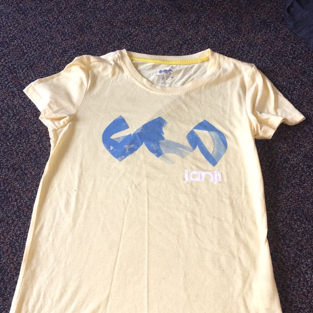 Janji limited edition high quality running T shirt